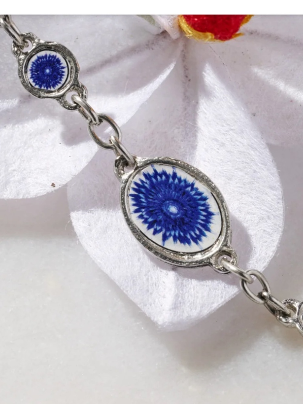 NWT Neela Silver & Blue Floral Adjustable Bracelet - Picture 3 of 4